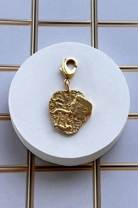 Mnsh Gold Plated Gemini Carved Charm Bracelet 2