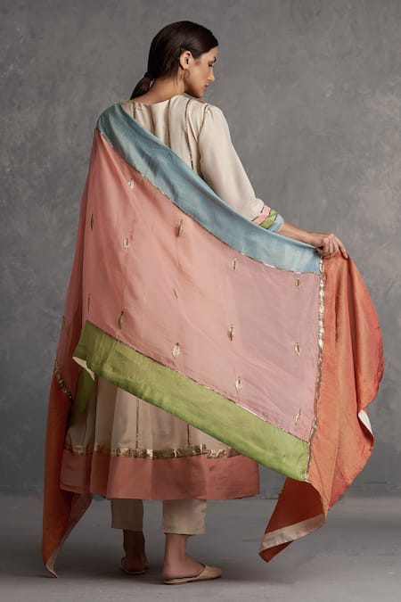 Shop_Affroz_Ivory Tissue Silk Gota Patti V Neck Leaf Lace Anarkali Set _at_Aza_Fashions
