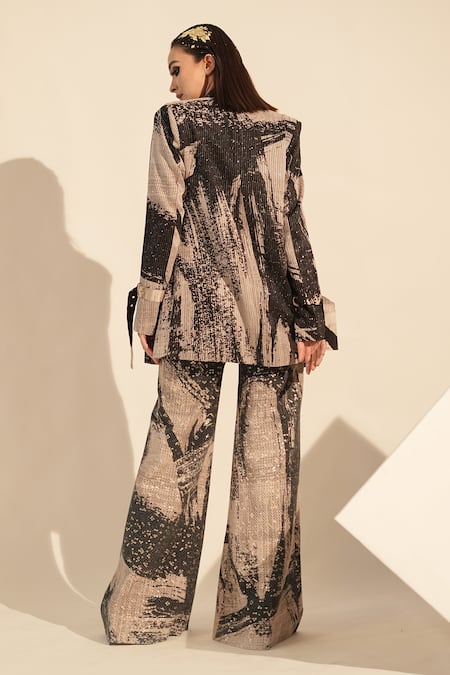 Shop Nikita Mhaisalkar Black Georgette Sequins Brush Stroke Print Blazer at Aza Fashions Shop_Nikita Mhaisalkar_Black Georgette Sequins Brush Stroke Print Blazer _at_Aza_Fashions