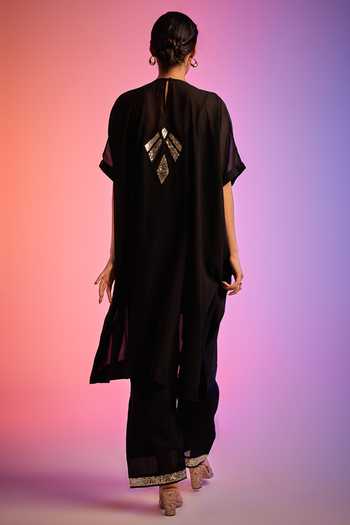 Gulabo By Abu Sandeep Geometric Sequin Work Applique Kaftan 