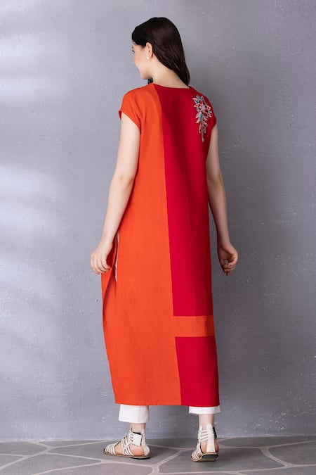 Shop Tanu Malhotra Red Cotton, Linen Embroidery Button-down Neck Colour Block Tunic With Pant at Aza Fashions Shop_Tanu Malhotra_Red Cotton, Linen Embroidery Button-down Neck Colour Block Tunic With Pant _at_Aza_Fashions