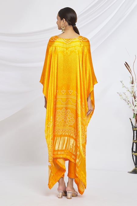 Samyukta Singhania Bandhani Print Poncho & Pant Set