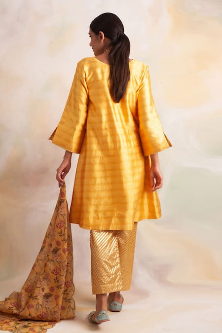 Shop_Palak & Mehak_Yellow Chanderi, Banarasi, Dupion Silk Stripe V Neck Pattern Kurta Set _at_Aza_Fashions
