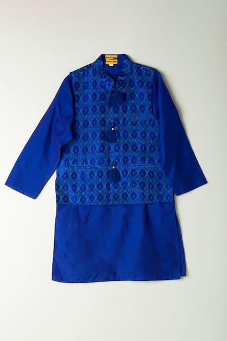 Shop Shruti Jalan Blue Kota Doria, Cotton, Silk Tassels Ikat Print Bundi And Kurta Set at Aza Fashions Shop_Shruti Jalan_Blue Kota Doria, Cotton, Silk Tassels Ikat Print Bundi And Kurta Set _at_Aza_Fashions