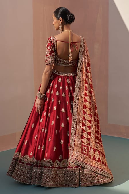 Buy Maroon Embellished Bridal Lehenga Online in India @Mohey - Lehenga for  Women