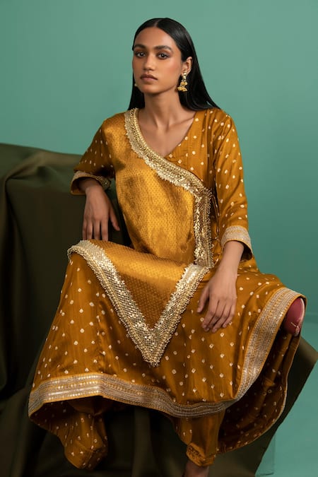 Shop 5elements Yellow Modal Satin Woven Bandhani V Neck Pattern Anarkali With Pant at Aza Fashions Shop_5elements_Yellow Modal Satin Woven Bandhani V Neck Pattern Anarkali With Pant _at_Aza_Fashions