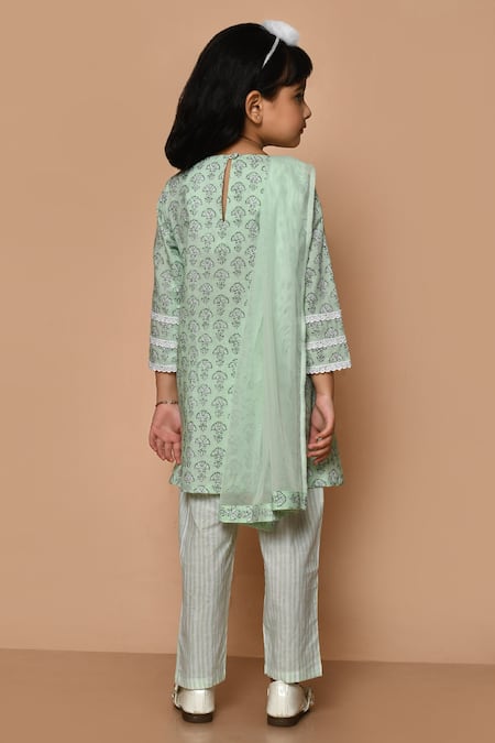 Shop_Pankhuri By Priyanka_Green Cotton, Chiffon Embroidery, Lace Printed Kurta Set _at_Aza_Fashions