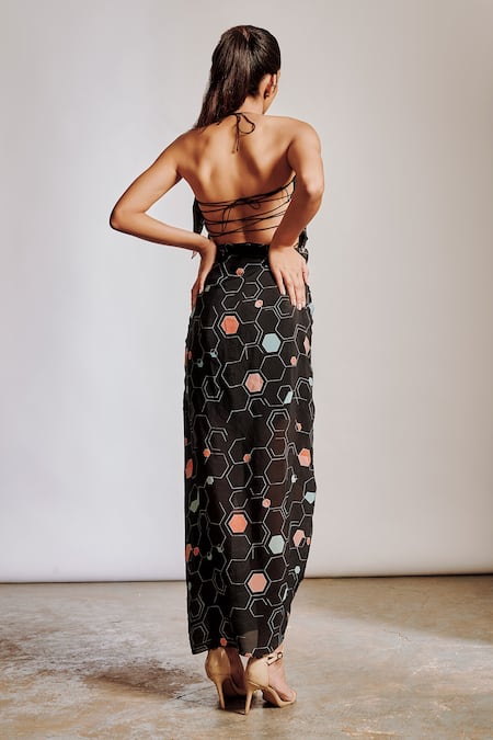Shop Pocket Stories Black Crepe Halter Neck Abstract Print Maxi Dress at Aza Fashions Shop_Pocket Stories_Black Crepe Halter Neck Abstract Print Maxi Dress _at_Aza_Fashions