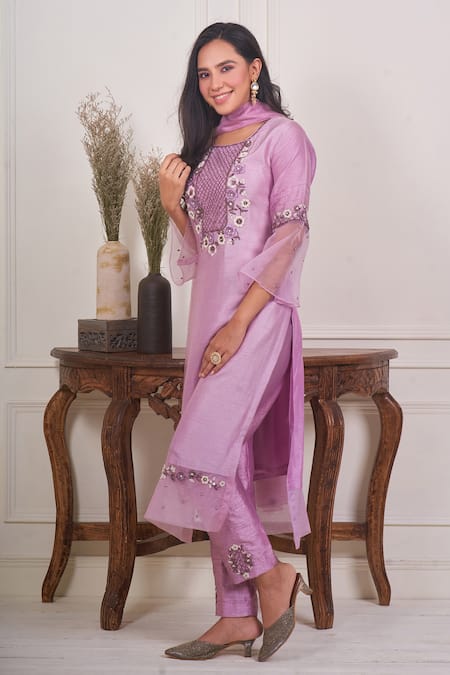Geetika Jain 3D Flower Embroidered Yoke Kurta Set 