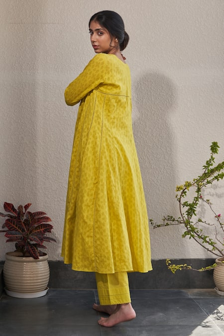Shop Label Mansi Nagdev Yellow Cotton, Muslin Beads, Lace, Meera Anarkali Set With Printed Dupatta at Aza Fashions Shop_Label Mansi Nagdev_Yellow Cotton, Muslin Beads, Lace, Meera Anarkali Set With Printed Dupatta _at_Aza_Fashions