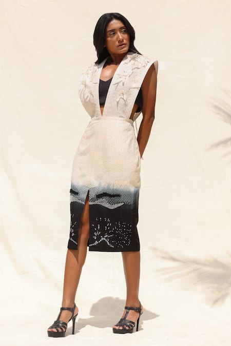 Shop Richa Khemka Beige Bamboo, Organza, Taffeta Sequins, Beads V-neck Scenery Embroidered Dress at Aza Fashions Shop_Richa Khemka_Beige Bamboo, Organza, Taffeta Sequins, Beads V-neck Scenery Embroidered Dress _at_Aza_Fashions