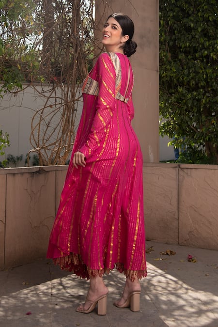 Shop Soniya G Fuchsia Handloom Cotton Embroidery, Sequins Round Geometric Pattern Anarkali at Aza Fashions Shop_Soniya G_Fuchsia Handloom Cotton Embroidery, Sequins Round Geometric Pattern Anarkali _at_Aza_Fashions