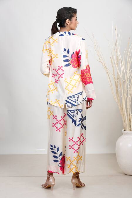 Shop_Garo_Off White Silk Crystals Crew Neck Geometric Pattern Jacket And Pant Set _at_Aza_Fashions