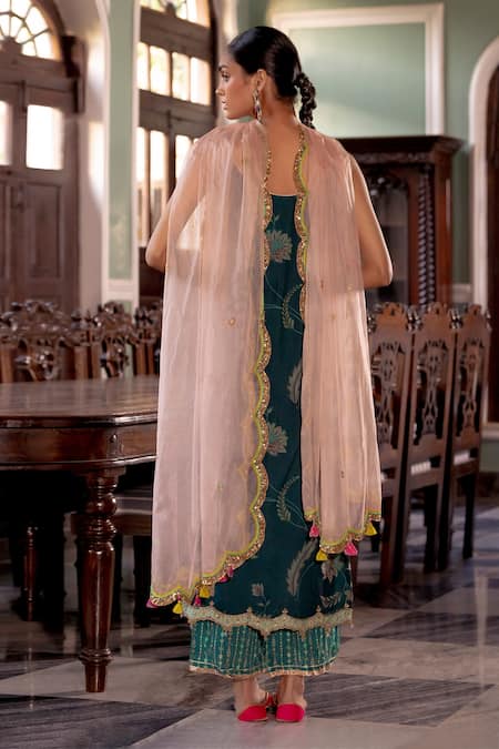 Rajiramniq Fariba Sequin Embellished Kurta Set 