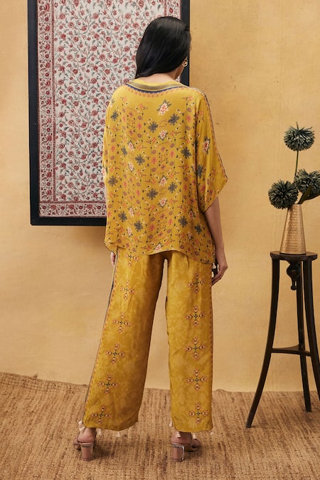 Shop Soup By Sougat Paul Yellow Crepe Tassels, Embroidery, Sequins Round Neck Zahra Co-ord Set at Aza Fashions Shop_Soup By Sougat Paul_Yellow Crepe Tassels, Embroidery, Sequins Round Neck Zahra Co-ord Set _at_Aza_Fashions
