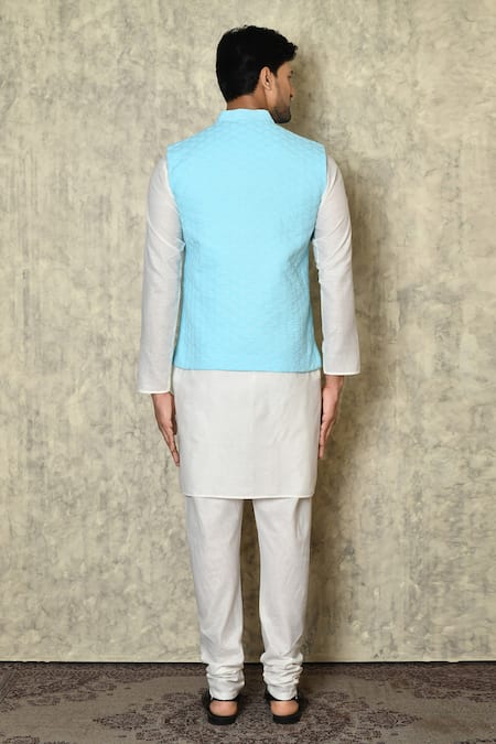 Nayantara Couture Chikankari Embroidered Bundi & Kurta Set 