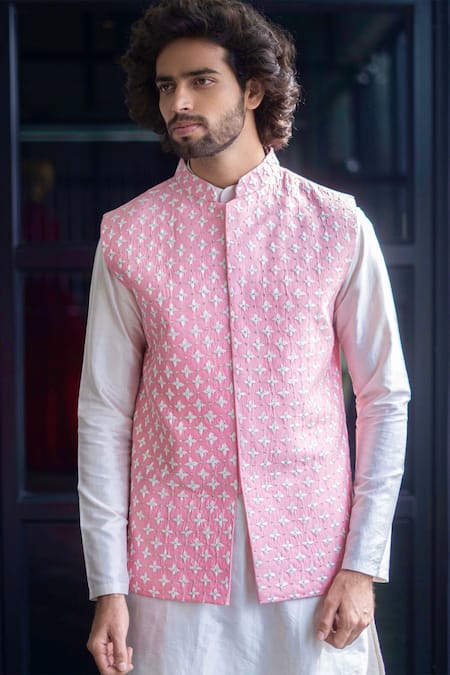 Hilo Design Floral Embroidered Bundi & Kurta Set 