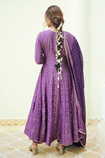 Safaa The Shezan Paisley Woven Anarkali Set 