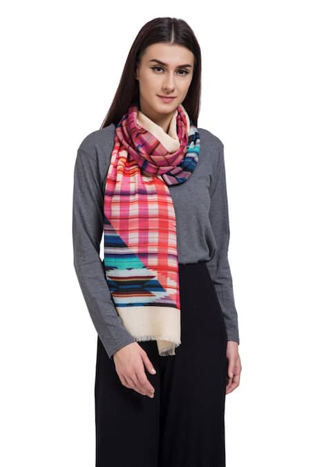 Shop_Shingora_Pink Checkered Pattern Stole _at_Aza_Fashions