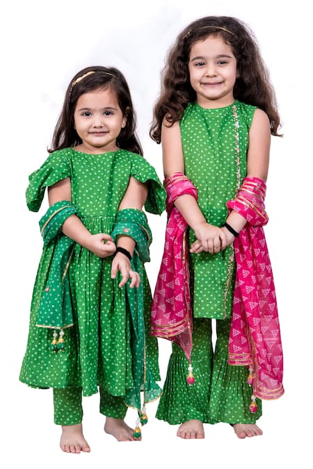 Shop Vivedkids Green Cotton Mirrors Printed Anarkali Set at Aza Fashions Shop_Vivedkids_Green Cotton Mirrors Printed Anarkali Set _at_Aza_Fashions