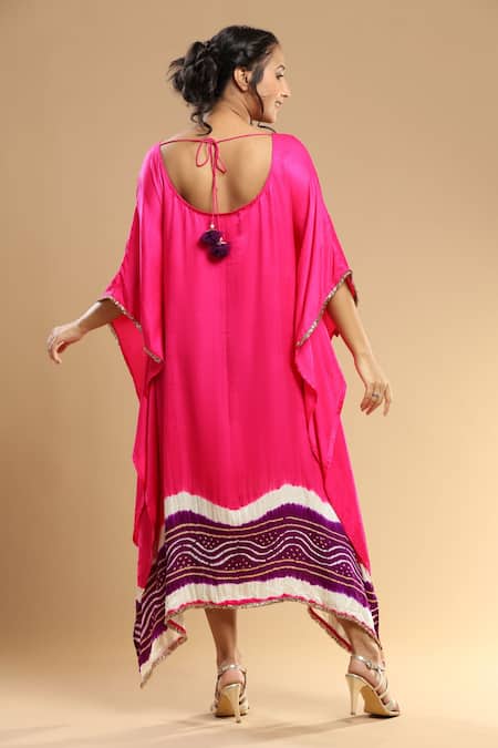 Etasha By Asha Jain Embellished Bandhani Pattern Kaftan 