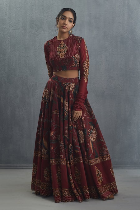 Shop Torani Maroon Handwoven Chanderi Aari Bhura Anardan Cheent Print Bridal Lehenga Set at Aza Fashions Shop_Torani_Maroon Handwoven Chanderi Aari Bhura Anardan Cheent Print Bridal Lehenga Set_at_Aza_Fashions