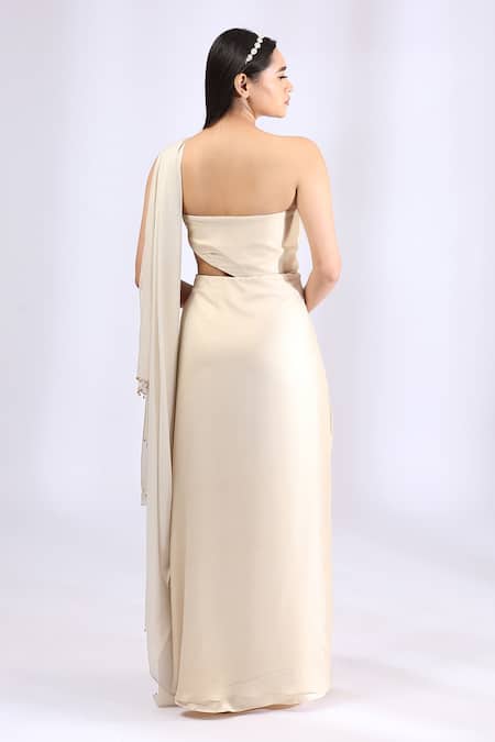 Neha Gursahani Ring Detailing Pre Draped Saree Gown 