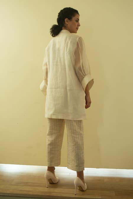 Oja Embroidered Shirt & Pant Set 