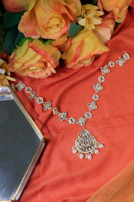 Buy_Ishhaara_Gold Plated Kundans Studded Sheeshphool_Online_at_Aza_Fashions