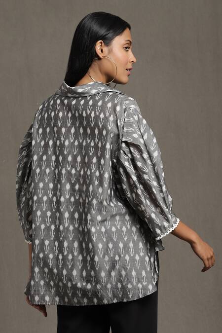 Shop_Ritu Kumar_Grey Cotton Embroidery Collared Ikat Pattern Balloon Sleeve Kurti _at_Aza_Fashions