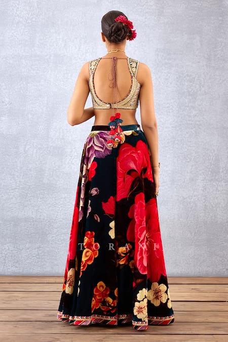 Torani Shabnami Mehreen Cape & Sharara Set 