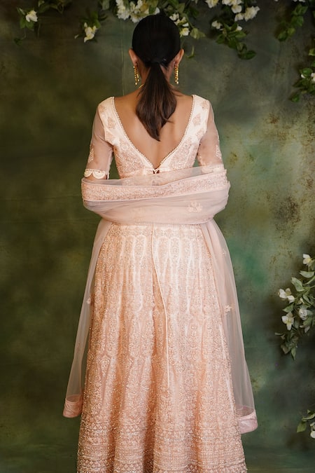 Shop Archana Kochhar Peach Net Beads, Stones, Embroidery, Cut Work Keyhole Floral Bridal Lehenga Set at Aza Fashions Shop_Archana Kochhar_Peach Net Beads, Stones, Embroidery, Cut Work Keyhole Floral Bridal Lehenga Set _at_Aza_Fashions