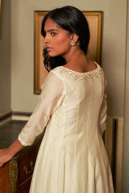 Zoon Panelled Anarkali Set With Chanderi Banarasi Dupatta 