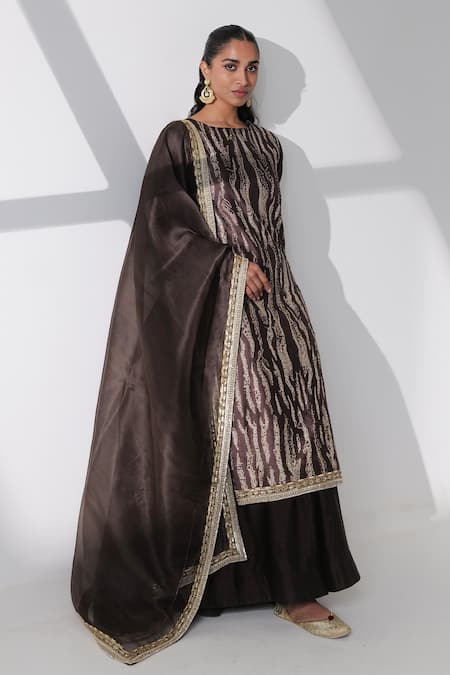 Shop_Taisha_Brown Silk, , Organza, Handloom Shibori Pattern Kurta Set _at_Aza_Fashions