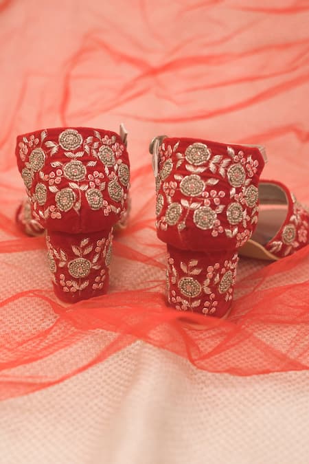 Shop Around Always Red Embroidery Gulshan Velvet Block Heels at Aza Fashions Shop_Around Always_Red Embroidery Gulshan Velvet Block Heels _at_Aza_Fashions