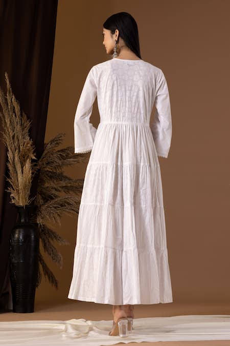 Shop Abbaran White Cotton V-neck Floral Print Tiered V Dress at Aza Fashions Shop_Abbaran_White Cotton V-neck Floral Print Tiered V Dress _at_Aza_Fashions