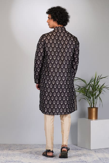 Eleven Brothers Diamond Print Kurta & Pant Set 