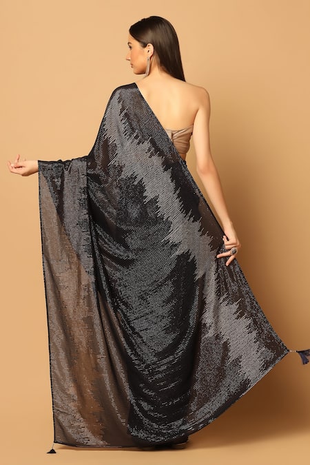 Two Sisters By Gyans Zig Zag Pattern Saree With Unstitched Blouse Fabric 