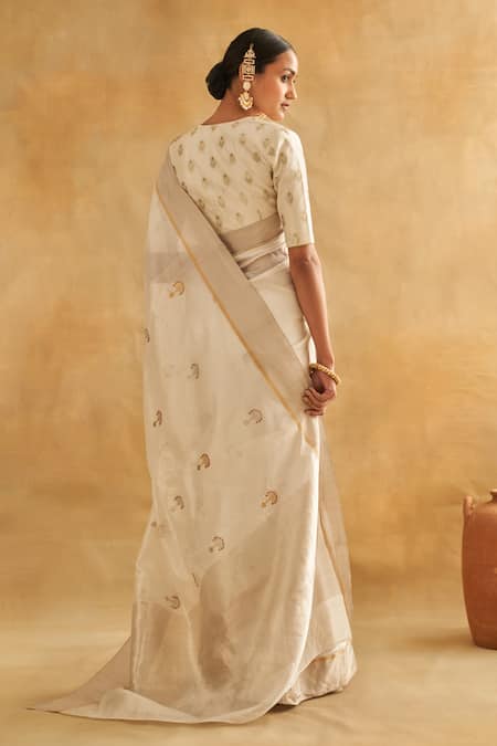 Shop Taisha White Tissue, Satin, Pashmina Pattu Silk Woven Saree With Floral Pattern Blouse at Aza Fashions Shop_Taisha_White Tissue, Satin, Pashmina Pattu Silk Woven Saree With Floral Pattern Blouse _at_Aza_Fashions