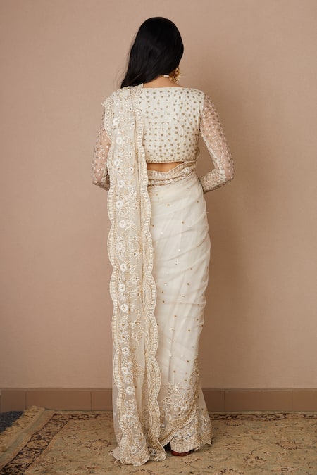 Shop Astha Narang White Net, Crepe Sequins, Cut Work Embroidered Scallop Border Saree With Blouse at Aza Fashions Shop_Astha Narang_White Net, Crepe Sequins, Cut Work Embroidered Scallop Border Saree With Blouse _at_Aza_Fashions