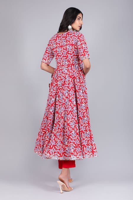 Pomcha Jaipur Floral Pattern Angrakha Pant Set 