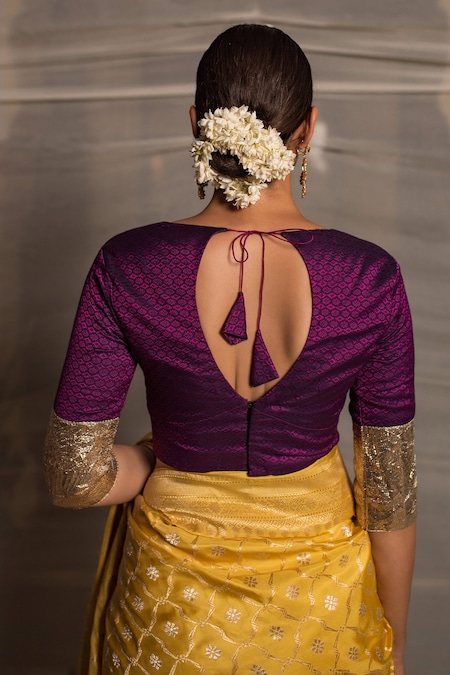 Blouse Back Neck Designs With Border | Best blouse designs, Blouse neck  designs, Silk saree blouse designs