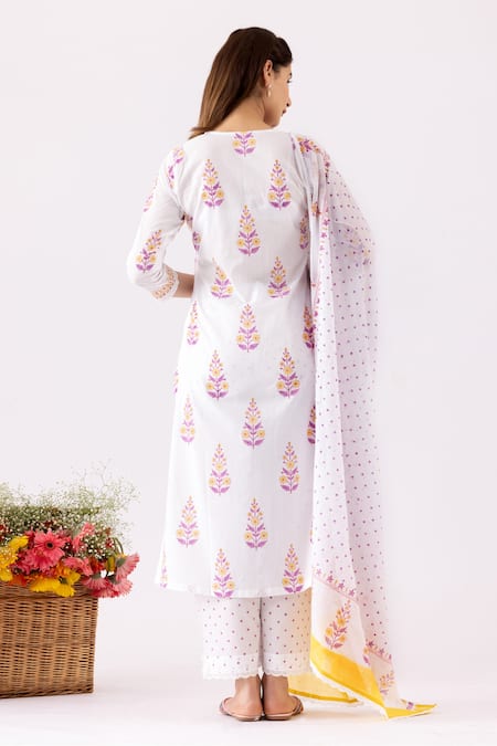 Abbaran Ivory Cotton Cambric Printed And Embellished Floral V Neck A-line Kurta Set  2