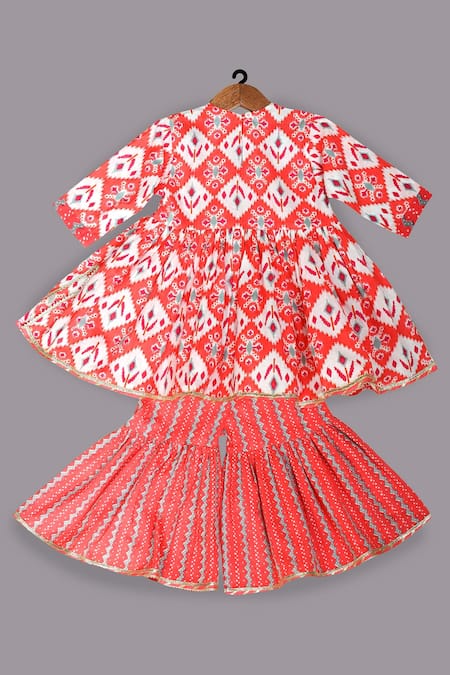 Shop Pankhuri By Priyanka Red Cotton Gota Patti Patola Print Kurta Gharara Set at Aza Fashions Shop_Pankhuri By Priyanka_Red Cotton Gota Patti Patola Print Kurta Gharara Set _at_Aza_Fashions