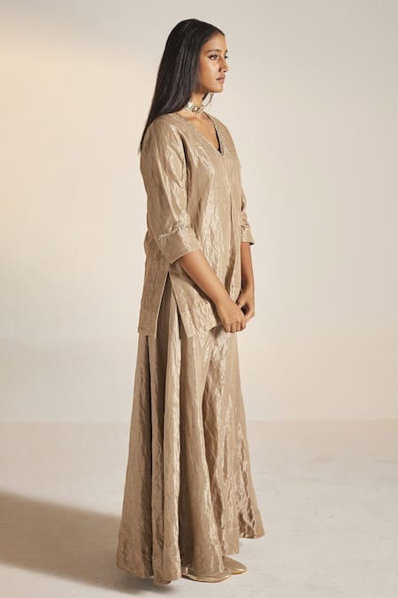 Shorshe Clothing Anu V Neck Kurta & Sharara Set 