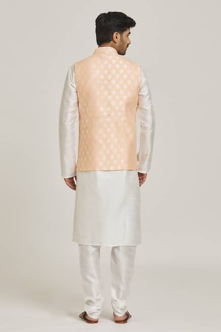 Samyukta Singhania Floral Motif Peach Bundi 