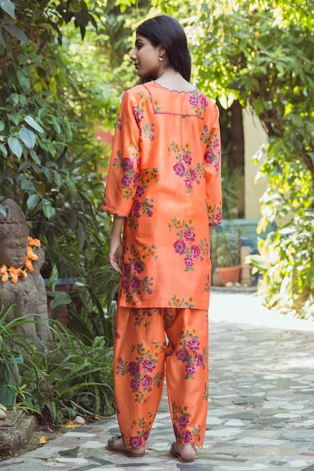 Raiman Chanderi Floral Print Kurta Set 