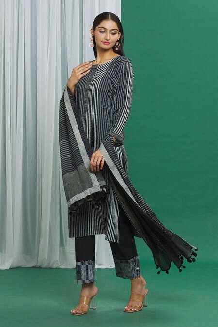 Shop Banana Labs Black Cotton Tassels Hand Block Print Dupatta at Aza Fashions Shop_Banana Labs_Black Cotton Tassels Hand Block Print Dupatta _at_Aza_Fashions