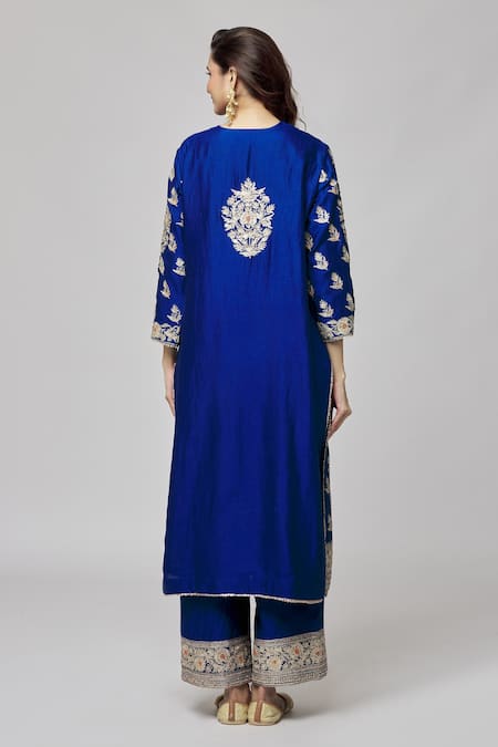 Shop Surbhi Shah Blue Organza, Silk Tassels, Embroidery Kurta Set With Scallop Border Dupatta at Aza Fashions Shop_Surbhi Shah_Blue Organza, Silk Tassels, Embroidery Kurta Set With Scallop Border Dupatta _at_Aza_Fashions