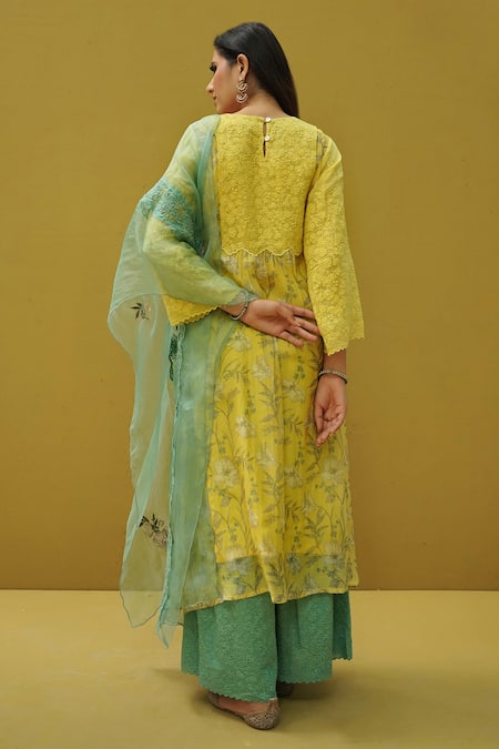 Shop_Naaz By Noor_Yellow Cotton, Organza, Chanderi Flower Embroidery Periwinkle Bodice Kurta Set _at_Aza_Fashions